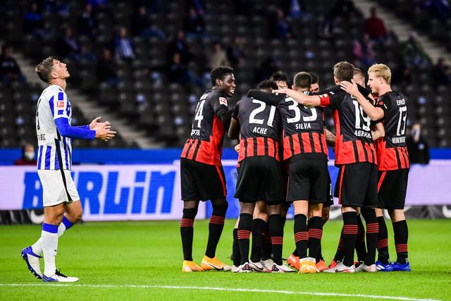 NBA新赛季大势：西部竞争"地狱模式" 东部混战